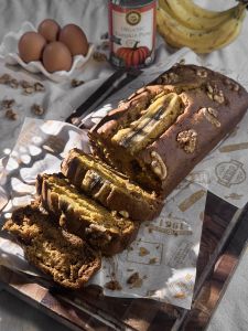 Pumpkin banana bread